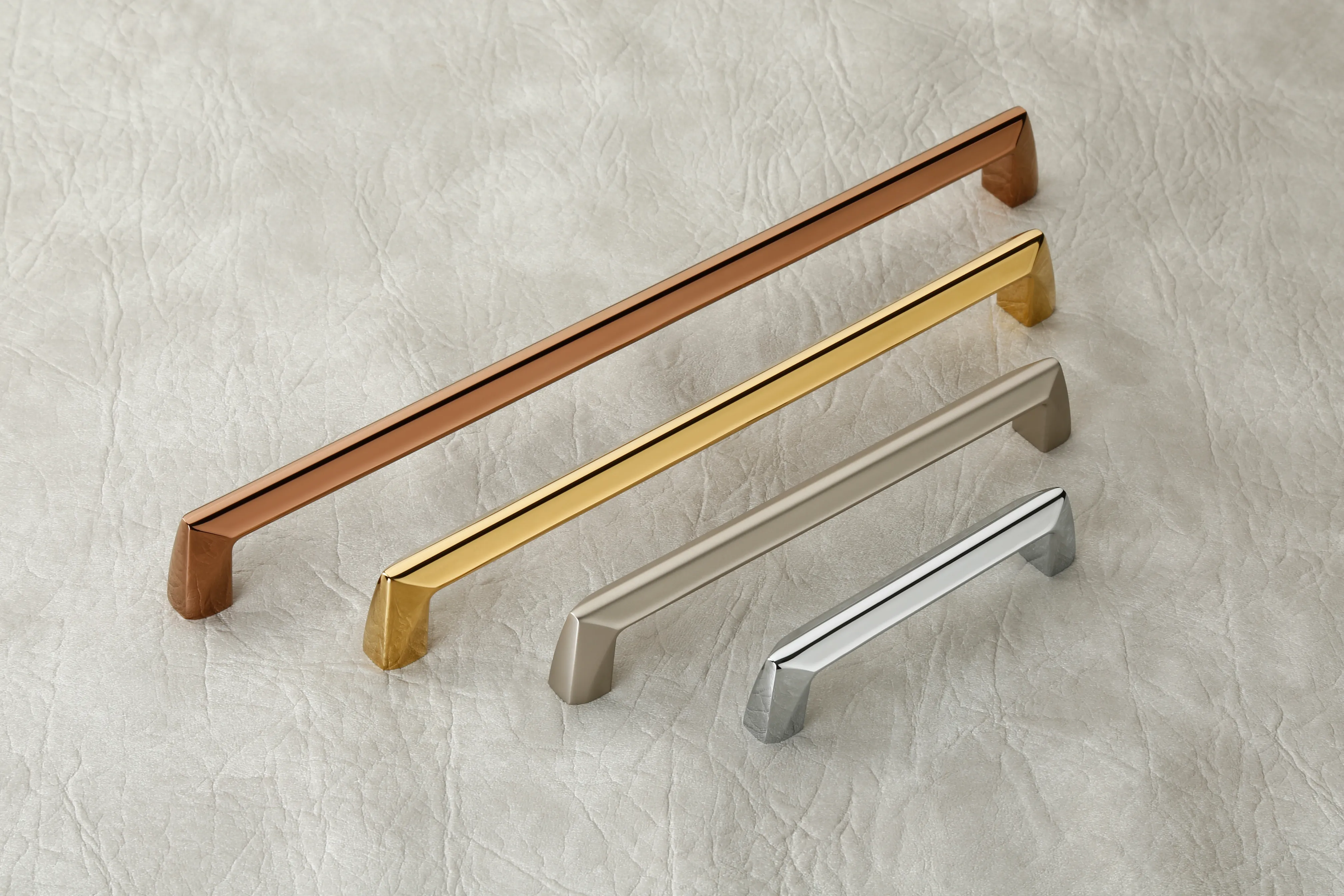 CRETA Cabinet Handle
