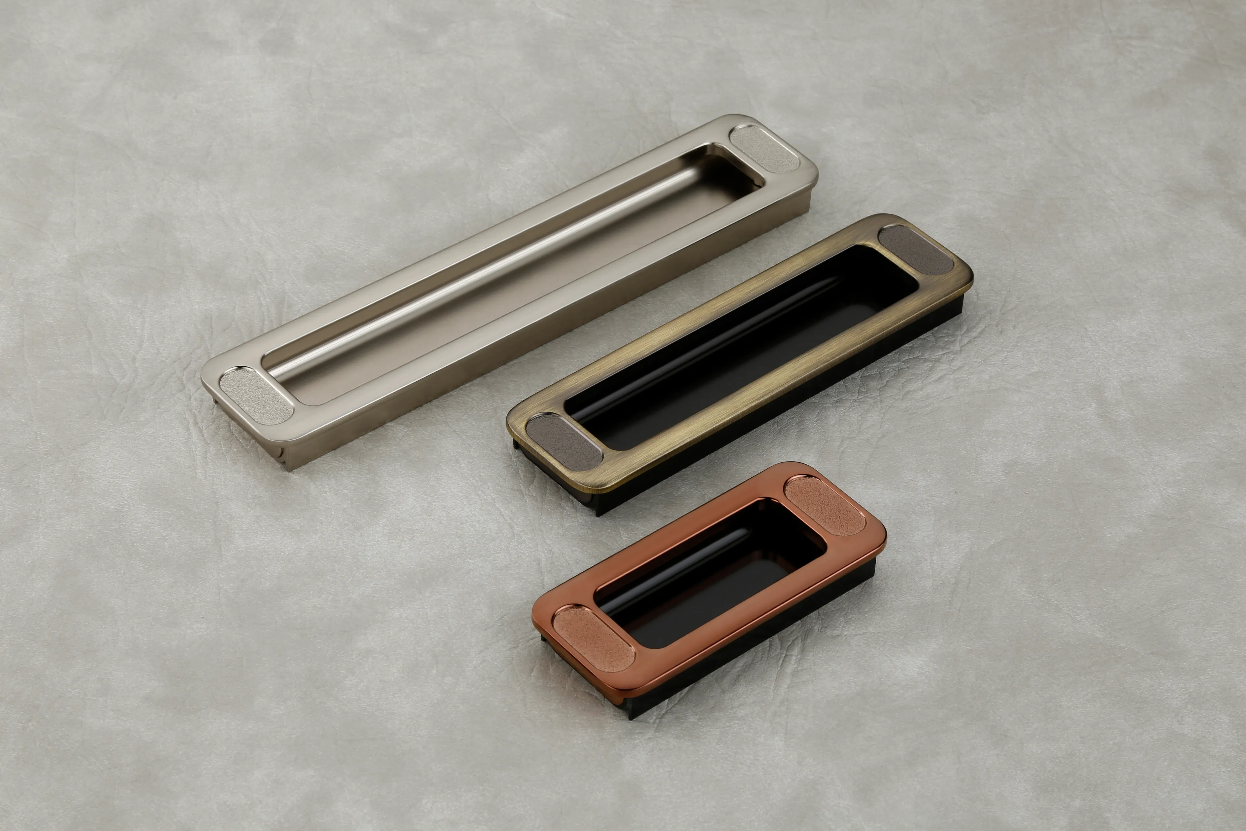 SELTOS Conceal Handle