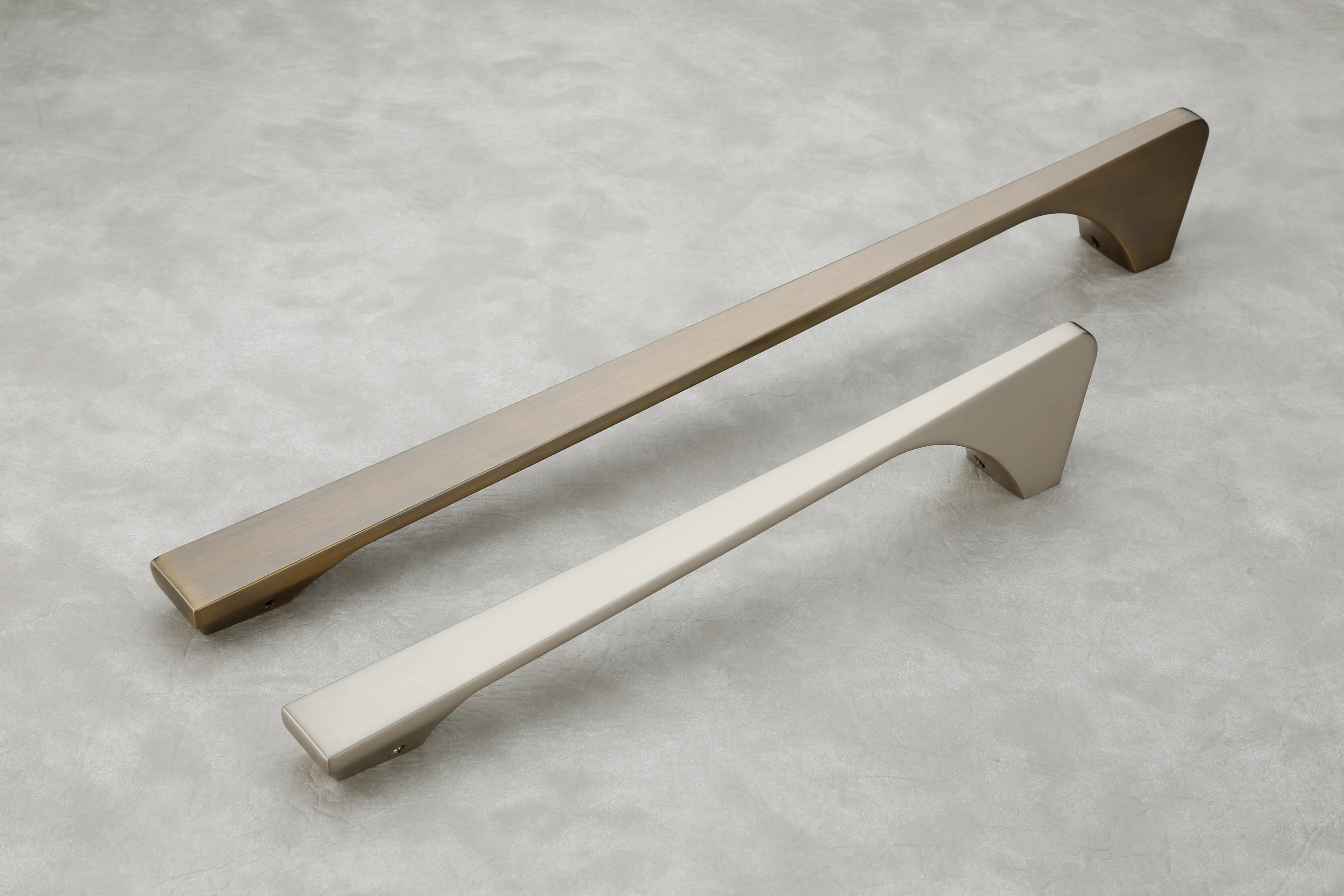 CELLO-GD Door Handle